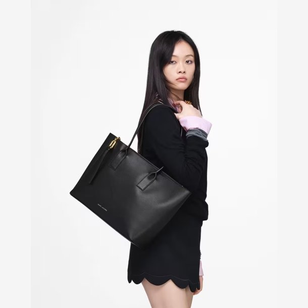 Marc Jacobs 