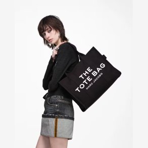 Marc Jacobs 