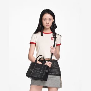 Marc Jacobs 